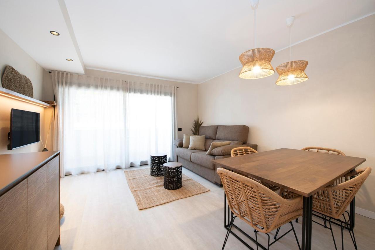 Apartamentos Marplana 卡斯特尔德费尔斯 外观 照片